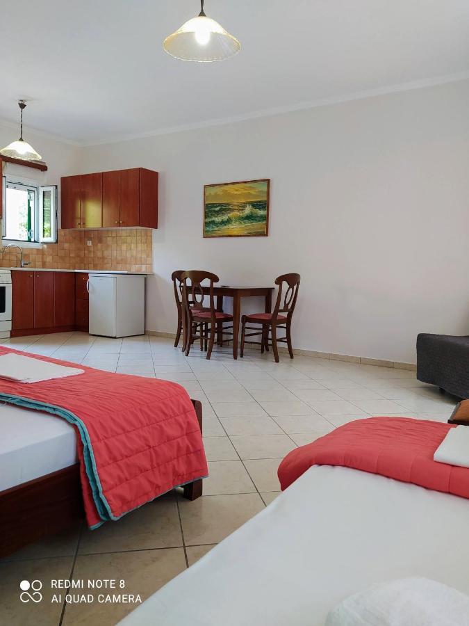 Oasis Exclusive Aparthotel Parga Buitenkant foto