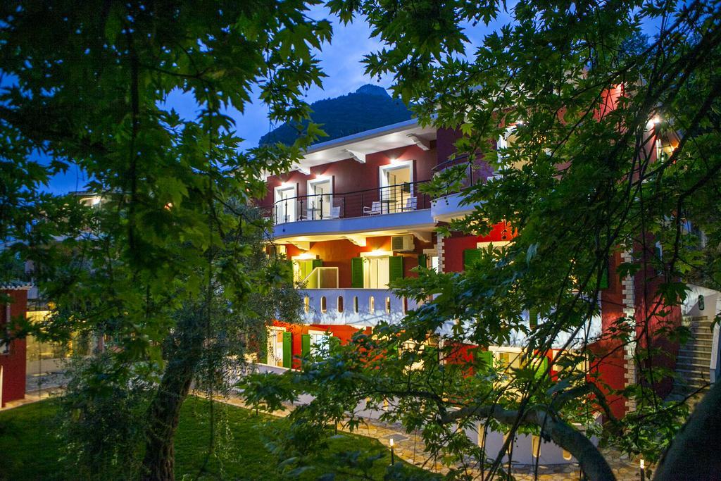 Oasis Exclusive Aparthotel Parga Buitenkant foto