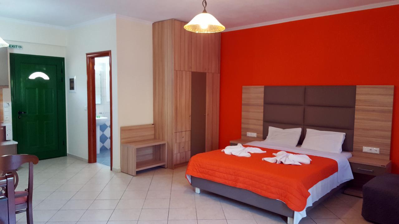 Oasis Exclusive Aparthotel Parga Kamer foto