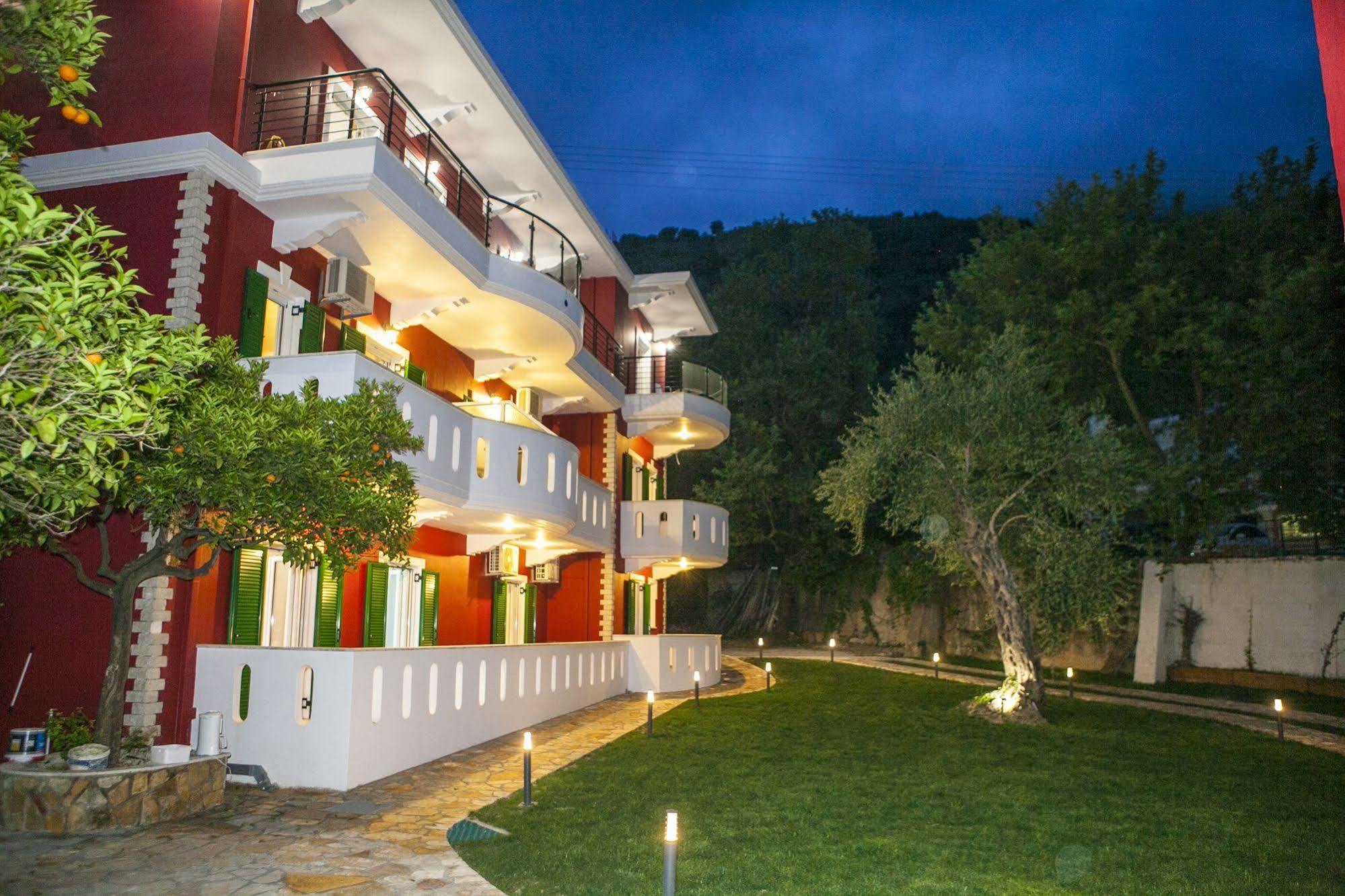 Oasis Exclusive Aparthotel Parga Buitenkant foto