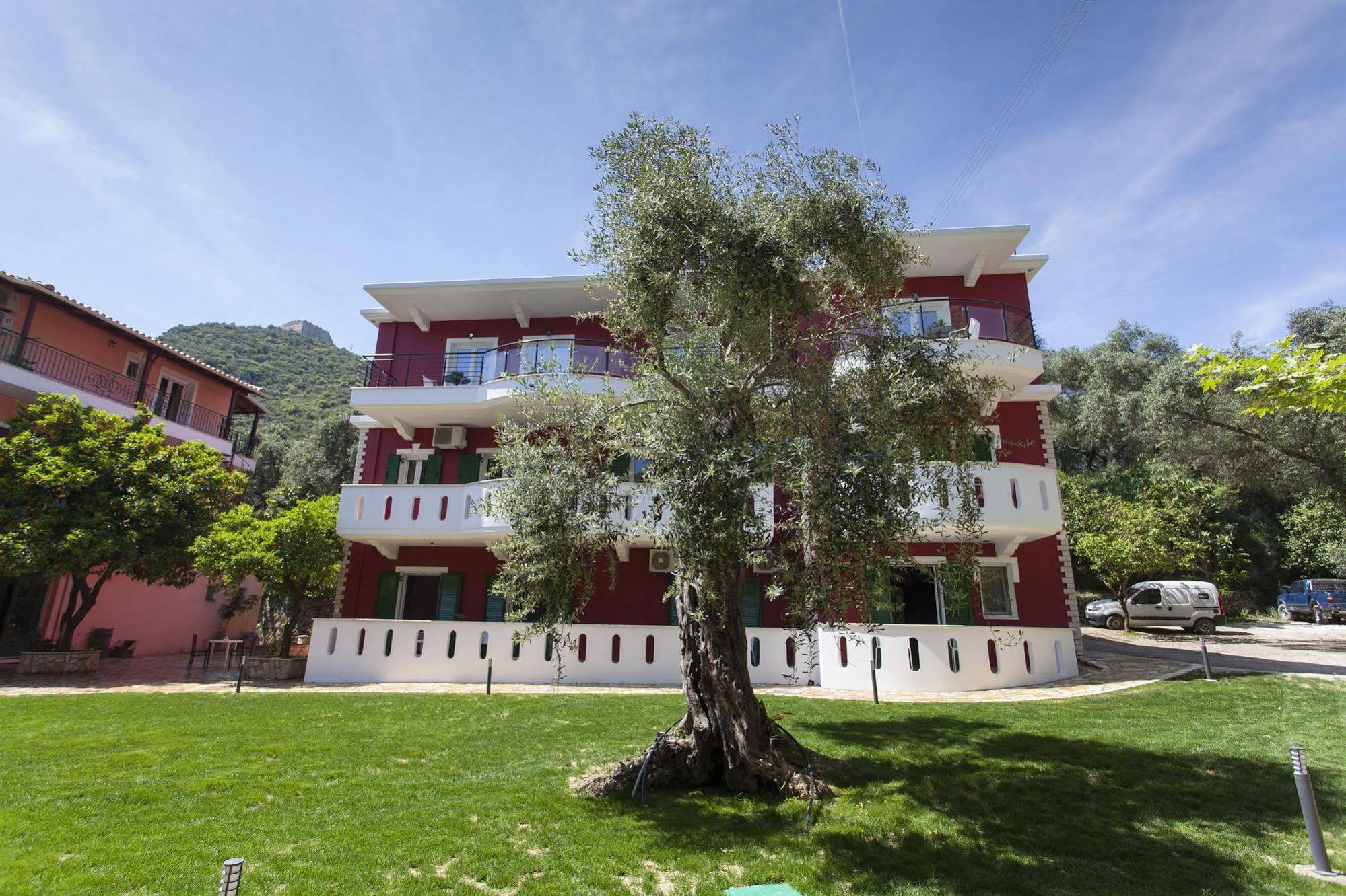 Oasis Exclusive Aparthotel Parga Buitenkant foto
