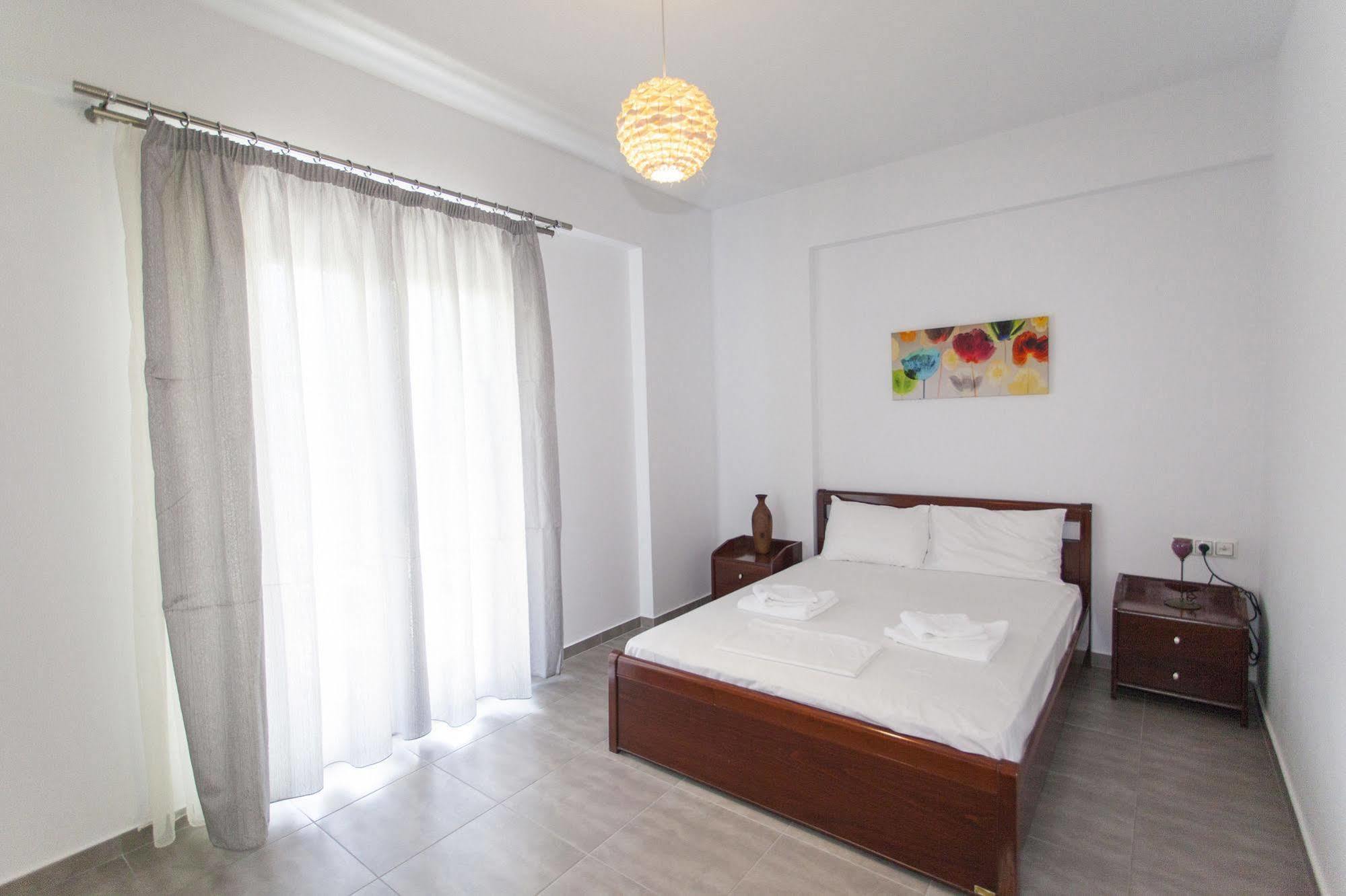 Oasis Exclusive Aparthotel Parga Buitenkant foto